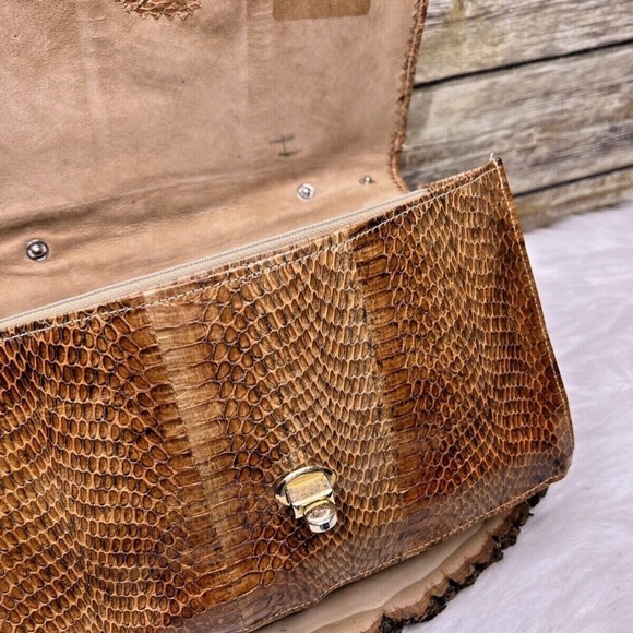 Vntg 70's Pierre Cardin Tan Brown Cobra Snakeskin Leather HandBag Clutch Purse - Picture 8 of 12